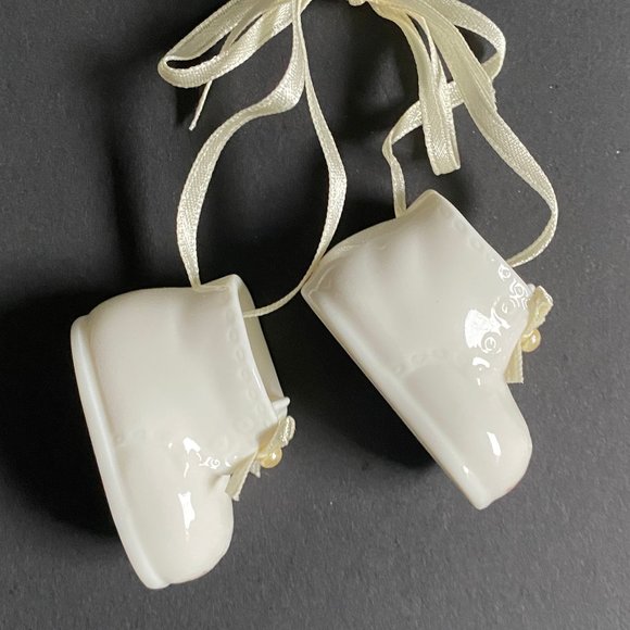 🎁 June Baby Porcelain Baby Booties Ornament - Picture 5 of 10